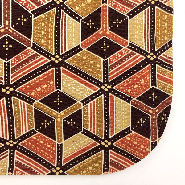 Vintage Japanese Kimono Silk Mix Kikko Mon Pattern Kimono - Back of right sleeve detail