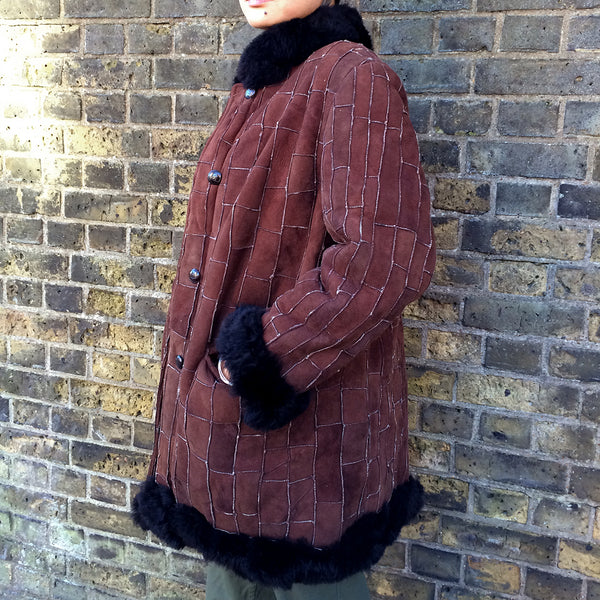 Vintage Shearling Coat 70s Sheepskin Patchwork Fur-lined Womens Coat Size  - side